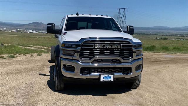 2026 RAM 5500 Chassis RAM 5500 TRADESMAN CHASSIS CREW CAB 4X4 84 CA