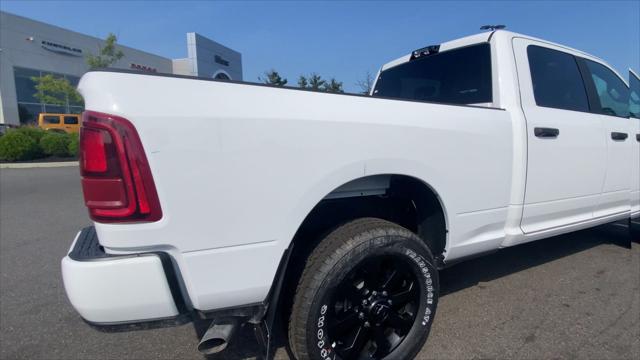 2026 RAM 3500 RAM 3500 BIG HORN CREW CAB 4X4 64 BOX