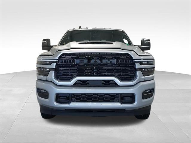 2026 RAM Ram 3500 RAM 3500 LARAMIE MEGA CAB 4X4 64 BOX
