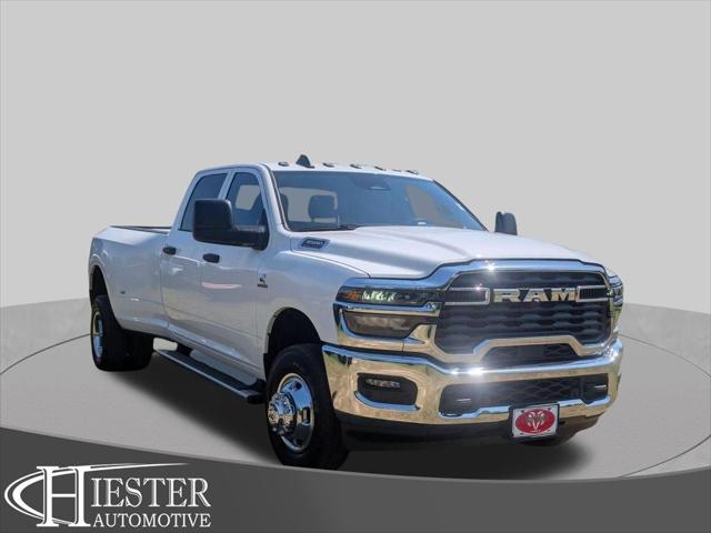 2026 RAM Ram 3500 RAM 3500 TRADESMAN CREW CAB 4X4 8 BOX