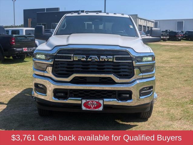 2026 RAM Ram 3500 RAM 3500 TRADESMAN CREW CAB 4X4 8 BOX