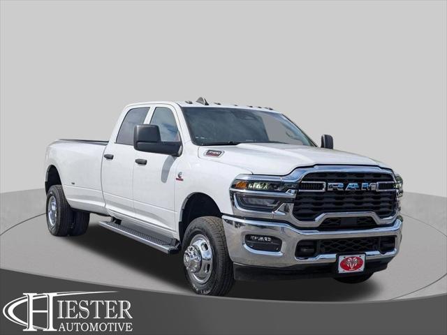 2026 RAM Ram 3500 RAM 3500 TRADESMAN CREW CAB 4X4 8 BOX