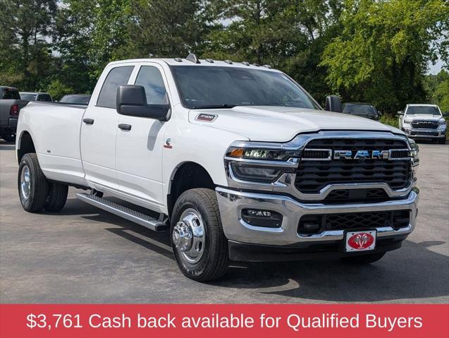 2026 RAM Ram 3500 RAM 3500 TRADESMAN CREW CAB 4X4 8 BOX