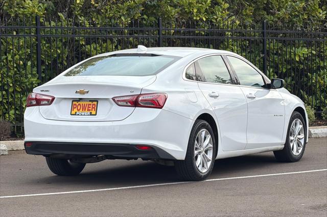 2022 Chevrolet Malibu FWD LT