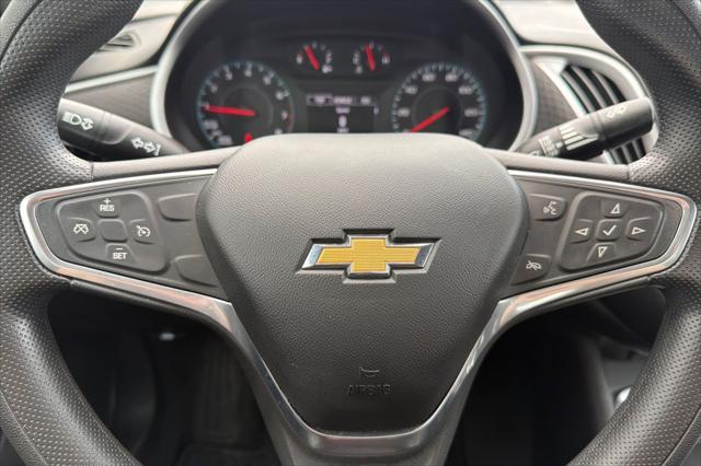 2022 Chevrolet Malibu FWD LT