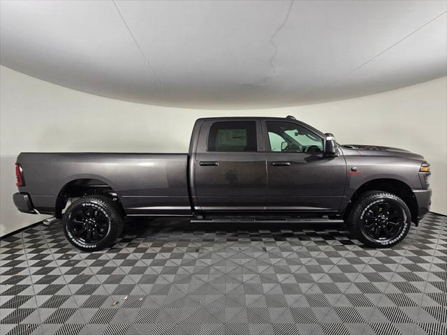 2026 Ram 2500 Black Express Crew Cab 4x4 8" Box