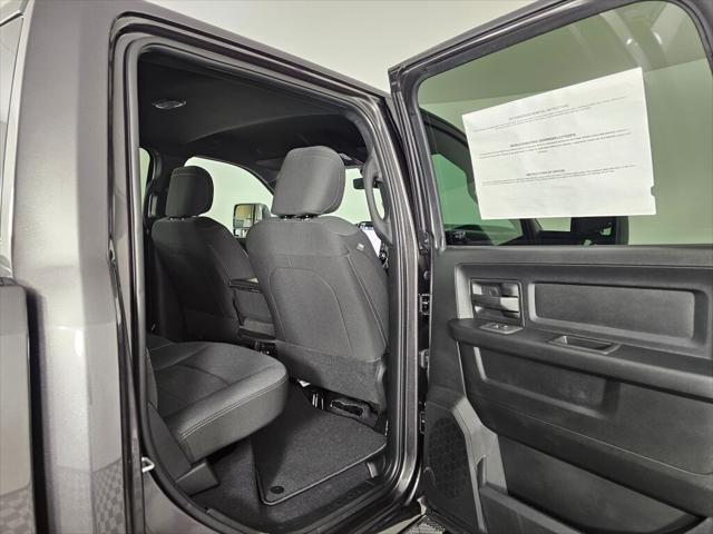 2026 Ram 2500 Black Express Crew Cab 4x4 8" Box