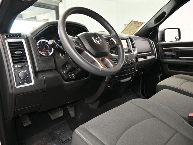 2024 Ram 1500 Classic Warlock Crew Cab 4x4 5'7" Box