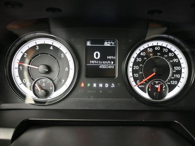 2024 Ram 1500 Classic Warlock Crew Cab 4x4 5'7" Box