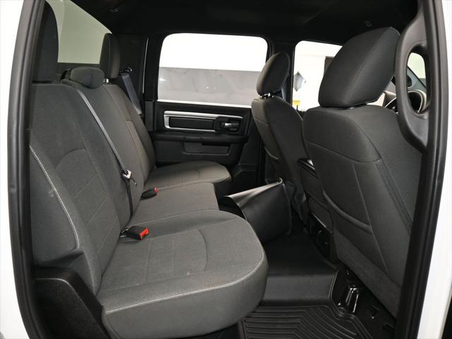 2024 Ram 1500 Classic Warlock Crew Cab 4x4 5'7" Box
