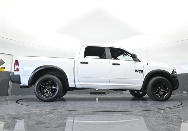 2024 Ram 1500 Classic Warlock Crew Cab 4x4 5'7" Box
