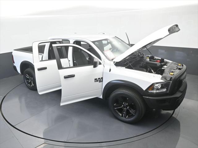 2024 Ram 1500 Classic Warlock Crew Cab 4x4 5'7" Box