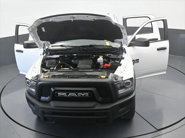 2024 Ram 1500 Classic Warlock Crew Cab 4x4 5'7" Box