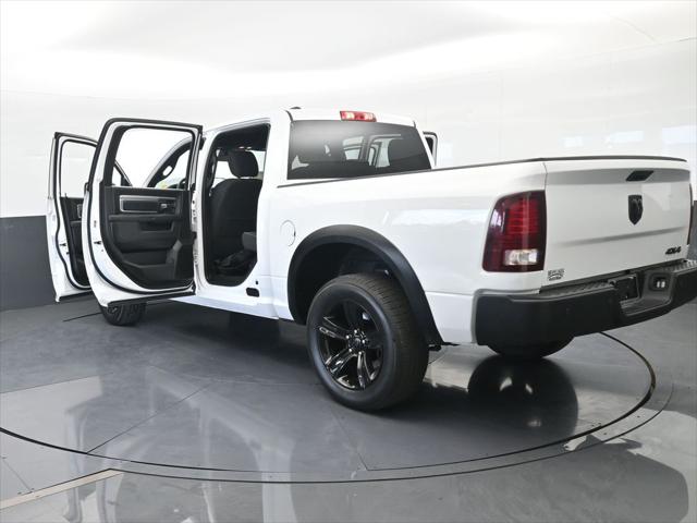 2024 Ram 1500 Classic Warlock Crew Cab 4x4 5'7" Box