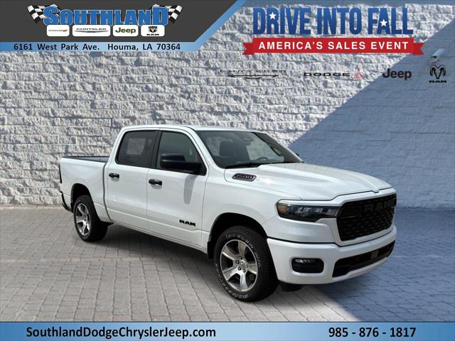 2026 RAM 1500 RAM 1500 EXPRESS CREW CAB 4X2 57 BOX