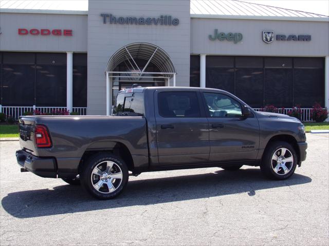 2026 RAM Ram 1500 RAM 1500 EXPRESS CREW CAB 4X2 57 BOX