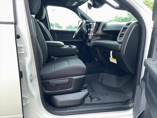 2026 Ram 3500 Tradesman Crew Cab 4x4 8 Box