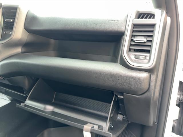 2026 Ram 3500 Tradesman Crew Cab 4x4 8 Box
