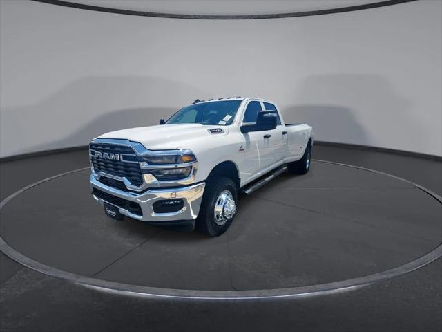 2026 Ram 3500 Tradesman Crew Cab 4x4 8' Box