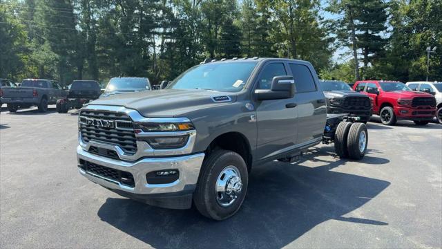 2026 RAM 3500 Chassis RAM 3500 TRADESMAN CREW CAB CHASSIS 4X4 60 CA