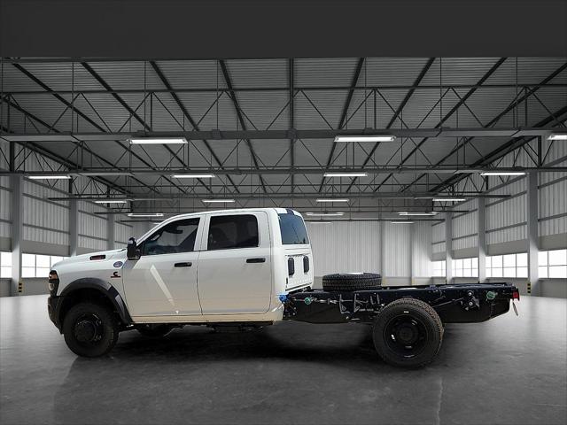 2026 RAM 5500 Chassis RAM 5500 TRADESMAN CHASSIS CREW CAB 4X4 60 CA