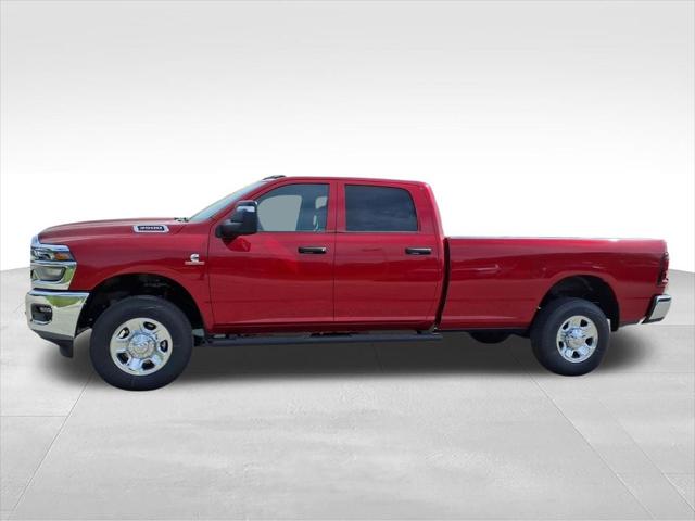 2026 RAM Ram 3500 RAM 3500 TRADESMAN CREW CAB 4X4 8 BOX