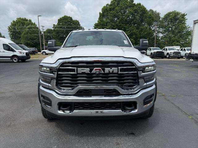 2026 RAM Ram 5500 Chassis Cab RAM 5500 TRADESMAN CHASSIS REGULAR CAB 4X4 84 CA