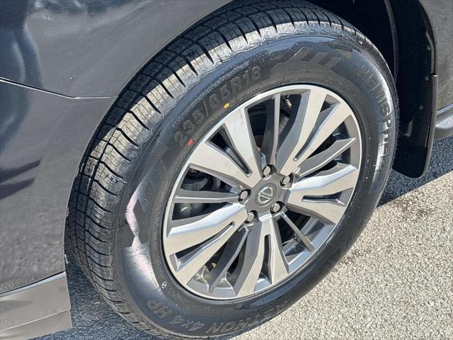 2020 Nissan Pathfinder S 4WD