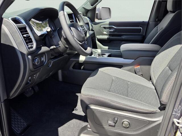 2026 Ram 1500 Big Horn Crew Cab 4x2 57 Box