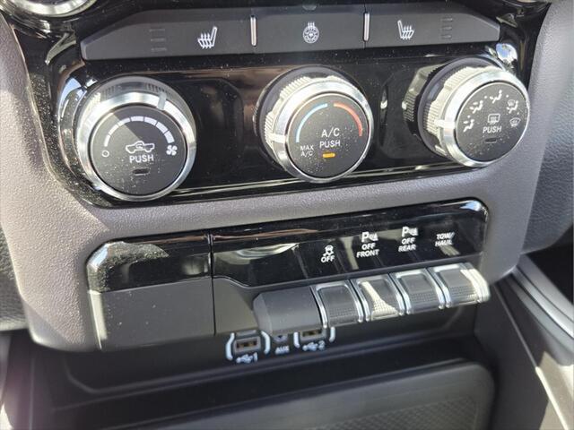 2026 Ram 1500 Big Horn Crew Cab 4x2 57 Box