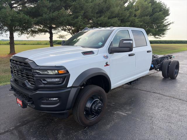 2026 RAM 5500 Chassis RAM 5500 TRADESMAN CHASSIS CREW CAB 4X4 84 CA