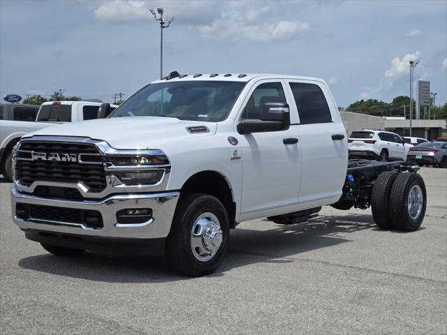 2026 RAM 3500 Chassis RAM 3500 TRADESMAN CREW CAB CHASSIS 4X4 60 CA