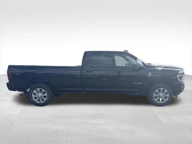 2026 RAM Ram 3500 RAM 3500 LARAMIE CREW CAB 4X4 8 BOX