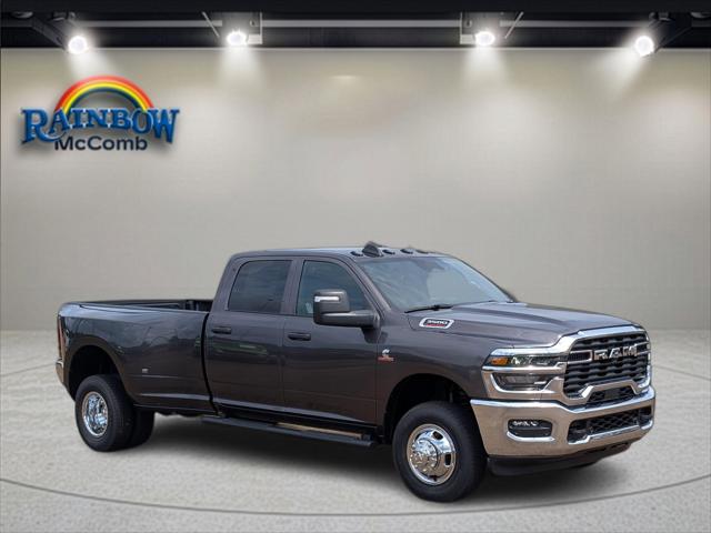 2026 RAM Ram 3500 RAM 3500 TRADESMAN CREW CAB 4X4 8 BOX