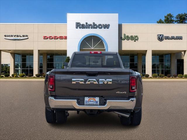 2026 RAM Ram 3500 RAM 3500 TRADESMAN CREW CAB 4X4 8 BOX