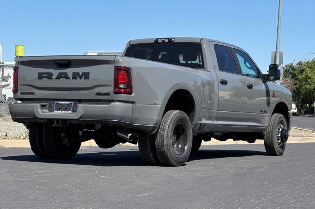 2026 RAM Ram 3500 RAM 3500 BIG HORN CREW CAB 4X4 8 BOX