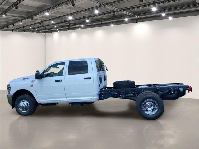 2026 RAM 3500 Chassis RAM 3500 TRADESMAN CREW CAB CHASSIS 4X4 60 CA