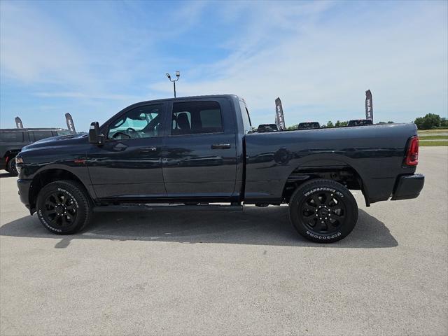 2026 RAM Ram 2500 RAM 2500 BLACK EXPRESS CREW CAB 4X4 64 BOX