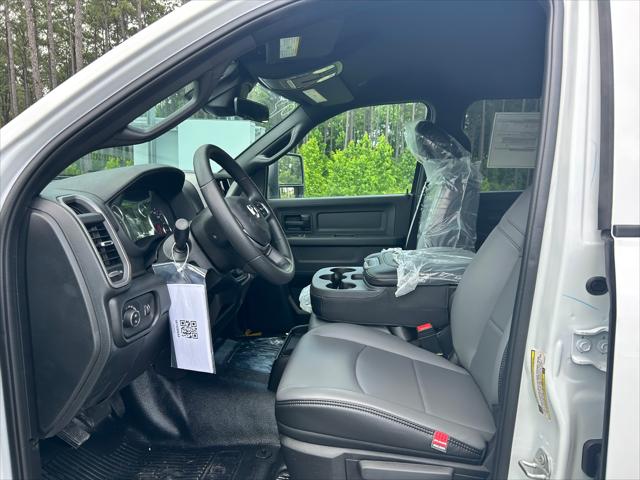2026 RAM Ram 3500 Chassis Cab RAM 3500 TRADESMAN CREW CAB CHASSIS 4X4 60 CA