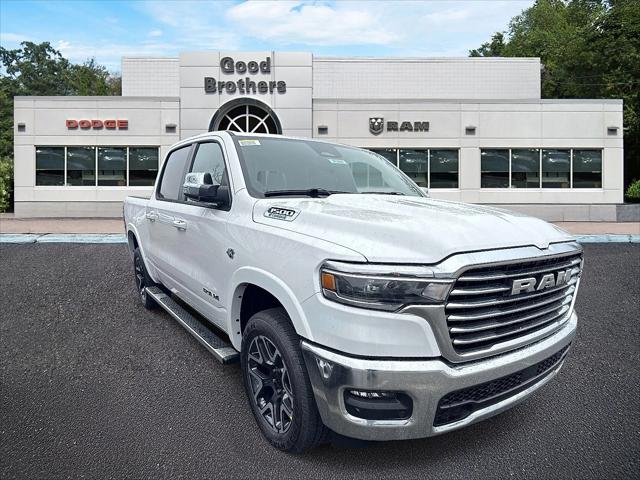 2026 Ram 1500 Laramie Crew Cab 4x4 5'7" Box