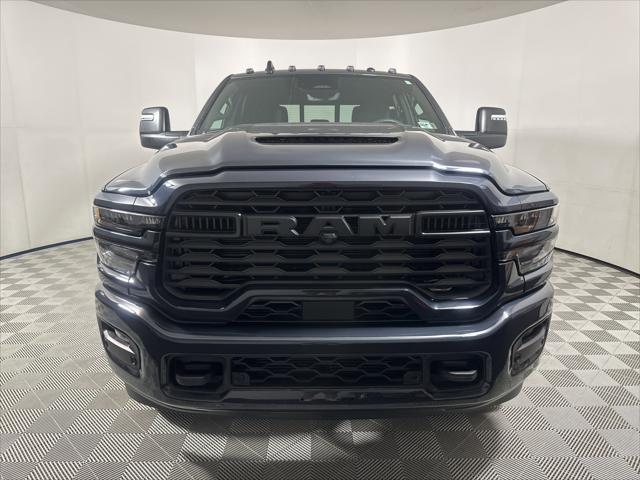 2026 RAM Ram 2500 RAM 2500 BLACK EXPRESS CREW CAB 4X2 64 BOX 2026 RAM Ram 2500 RAM 2500 BLACK EXPRESS CREW CAB 4X2 64 BOX