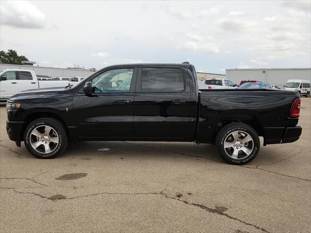 2026 RAM Ram 1500 RAM 1500 EXPRESS CREW CAB 4X2 57 BOX