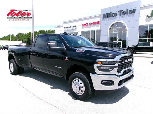 2026 RAM 3500 RAM 3500 BIG HORN CREW CAB 4X4 8 BOX
