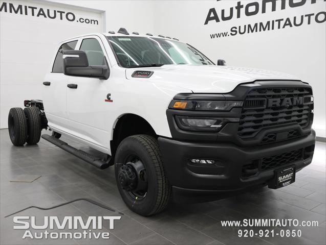 2026 RAM Ram 3500 Chassis Cab RAM 3500 TRADESMAN CREW CAB CHASSIS 4X4 60 CA