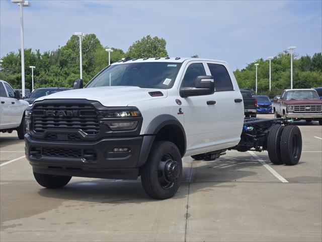 2026 RAM Ram 5500 Chassis Cab RAM 5500 TRADESMAN CHASSIS CREW CAB 4X4 84 CA