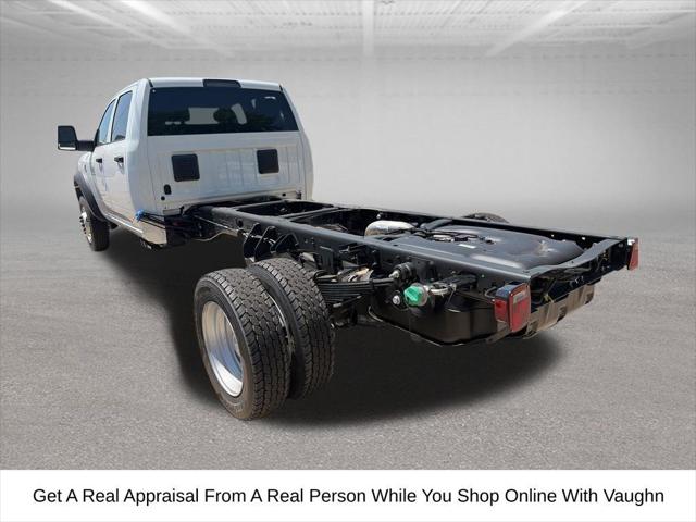 2026 RAM Ram 5500 Chassis Cab RAM 5500 TRADESMAN CHASSIS CREW CAB 4X4 84 CA