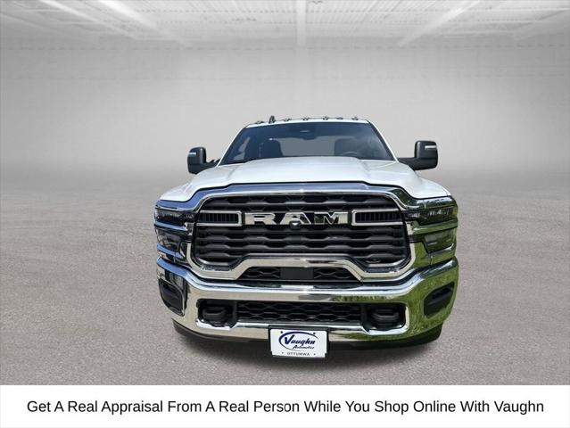 2026 RAM Ram 3500 Chassis Cab RAM 3500 TRADESMAN CHASSIS REGULAR CAB 4X4 84 CA 2026 RAM Ram 3500 Chassis Cab RAM 3500 TRADESMAN CHASSIS REGULAR CAB 4X4 84 CA