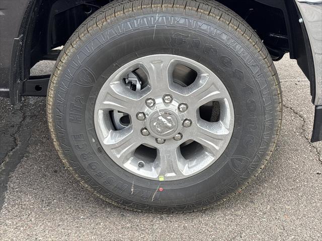 2026 Ram 3500 Big Horn Crew Cab 4x4 8' Box