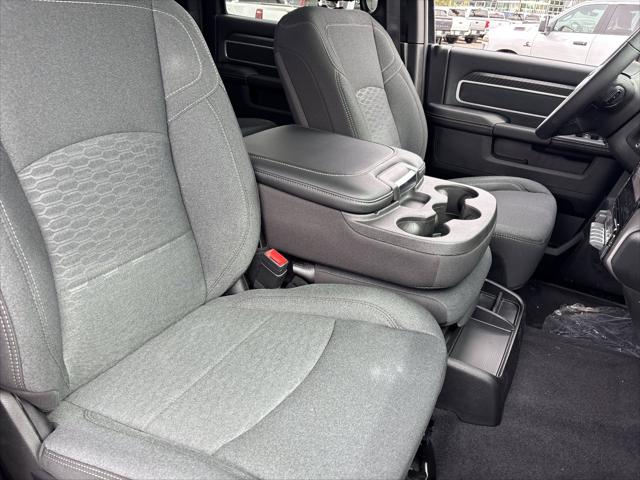 2026 Ram 3500 Big Horn Crew Cab 4x4 8' Box
