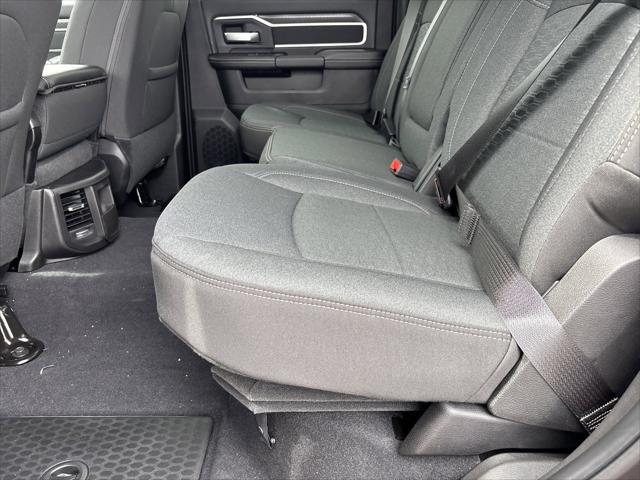 2026 Ram 3500 Big Horn Crew Cab 4x4 8' Box